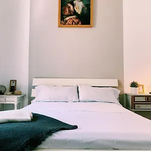 https://maria-magdalena-room-6.1costadelsol.com